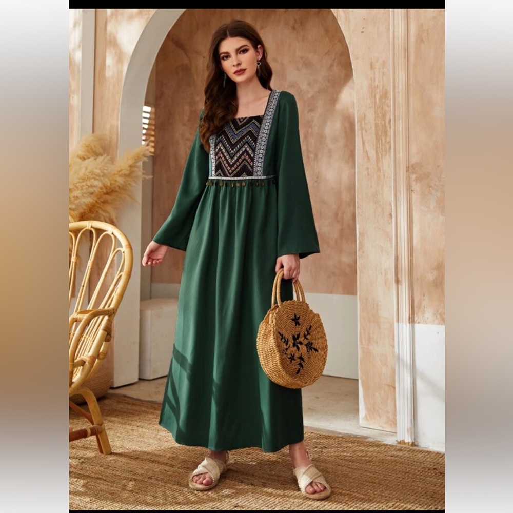 SHEIN Najma Chevron Print Square Neck Fringe Detail Smock Dress